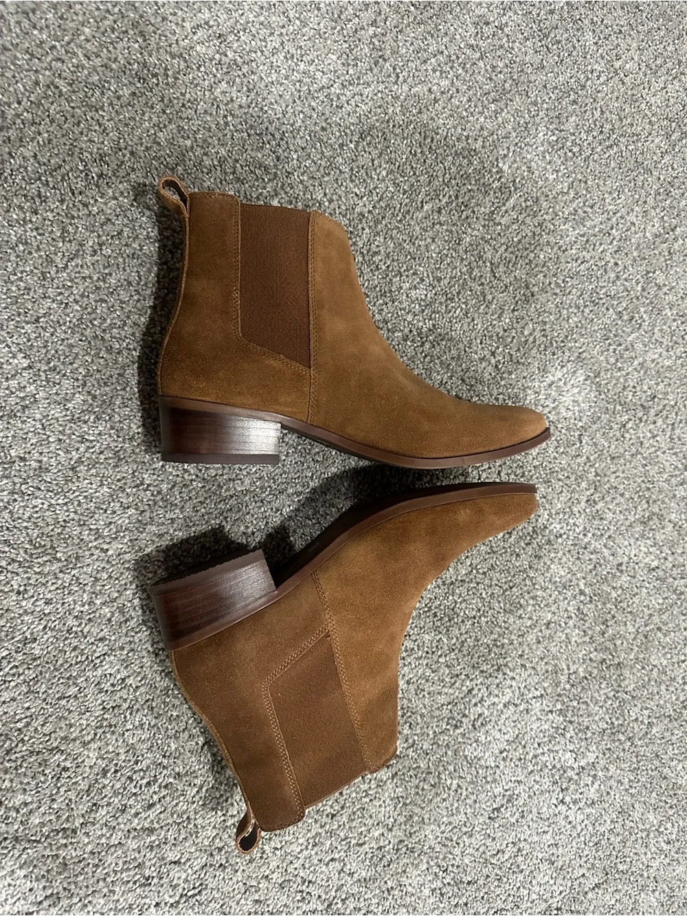 Steve Madden Women's Tan Suede Chelsea Booties - Picture 1 of 6